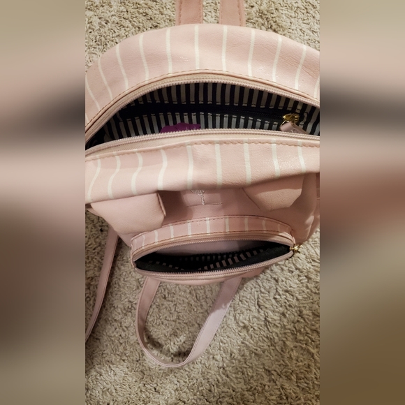 Pink Kitty Mini Backpack 😻 - Picture 13 of 15